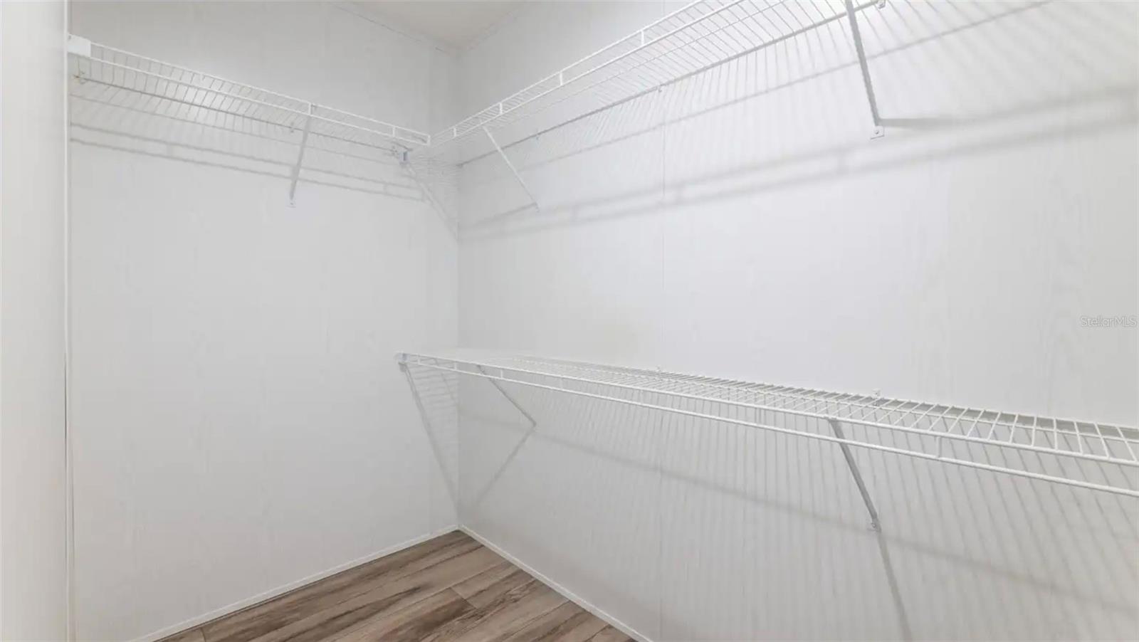 Image 31 of 39 For 14566 246th Street
