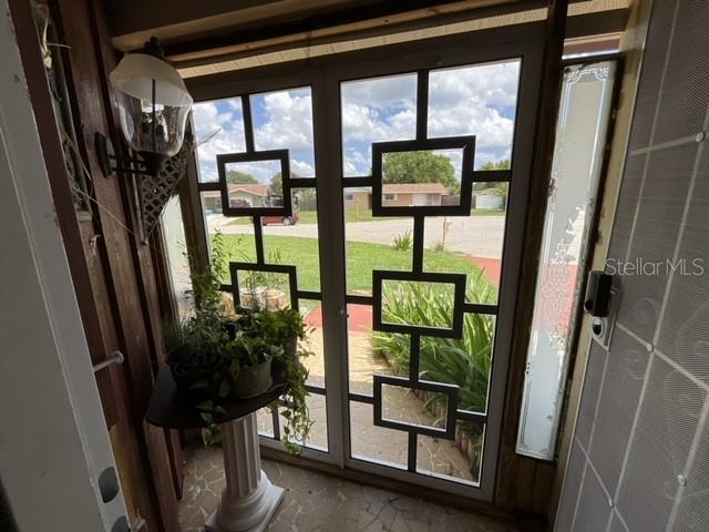 Listing photo id 8 for 10401 Alice M Court