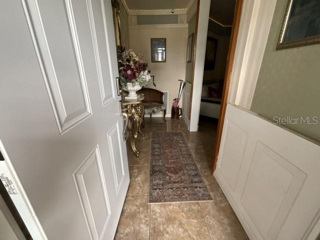 Listing photo id 9 for 10401 Alice M Court