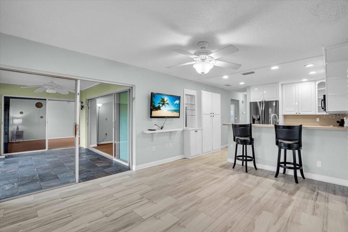 Image 11 of 30 For 3728 Hispania Place 8615