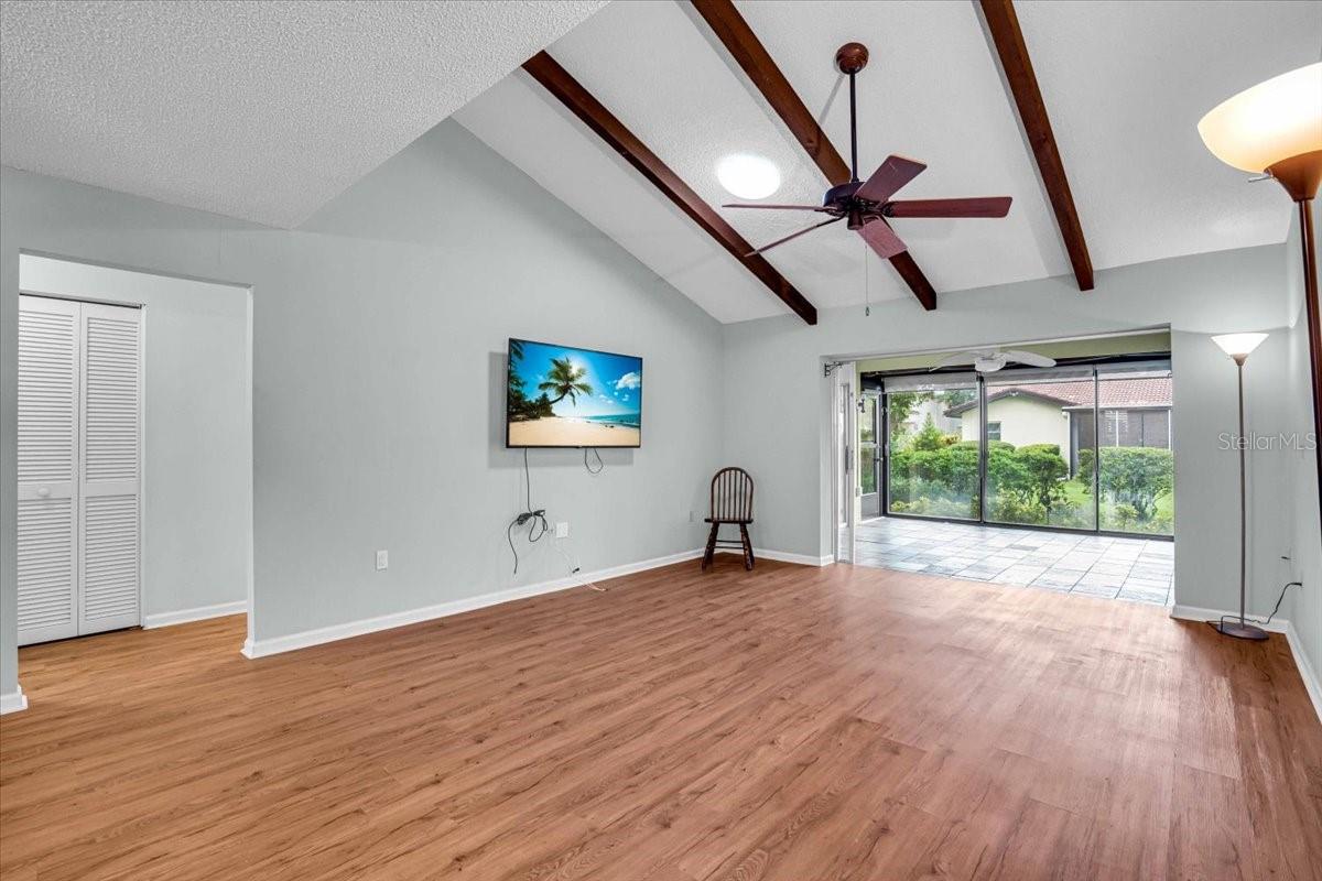 Image 7 of 30 For 3728 Hispania Place 8615
