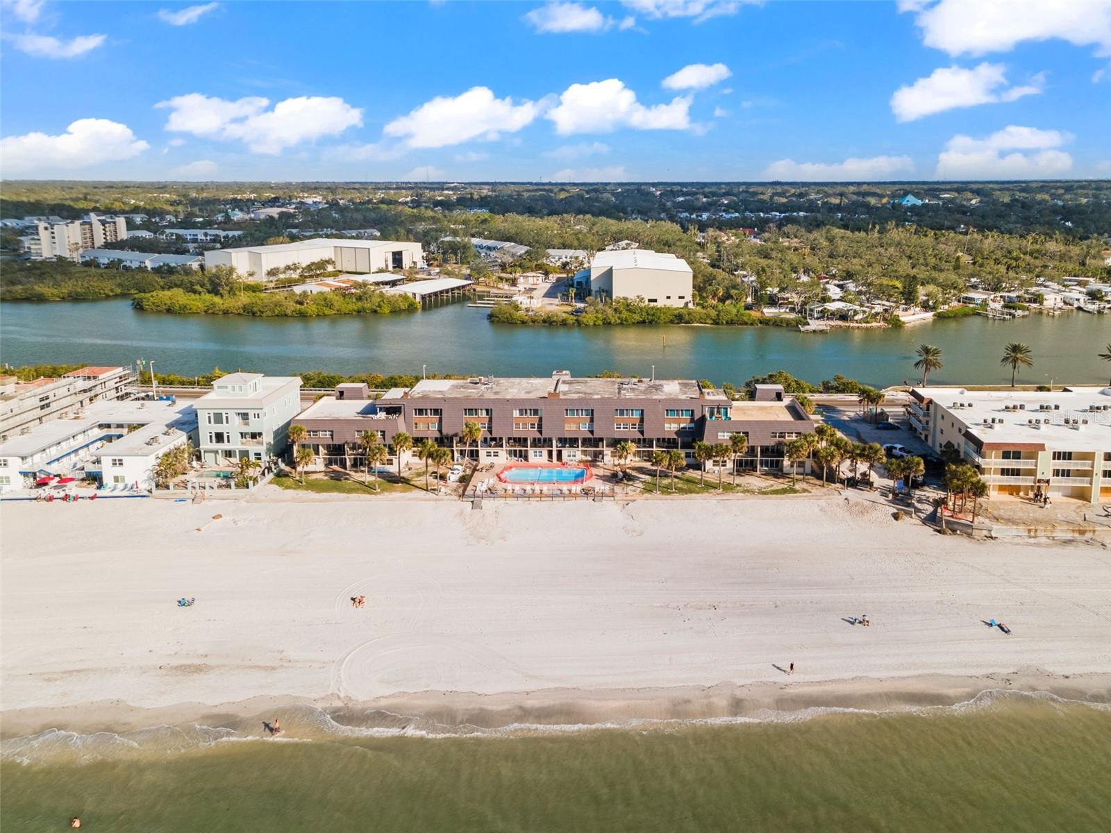 Image 24 of 31 For 60 Gulf Boulevard 402