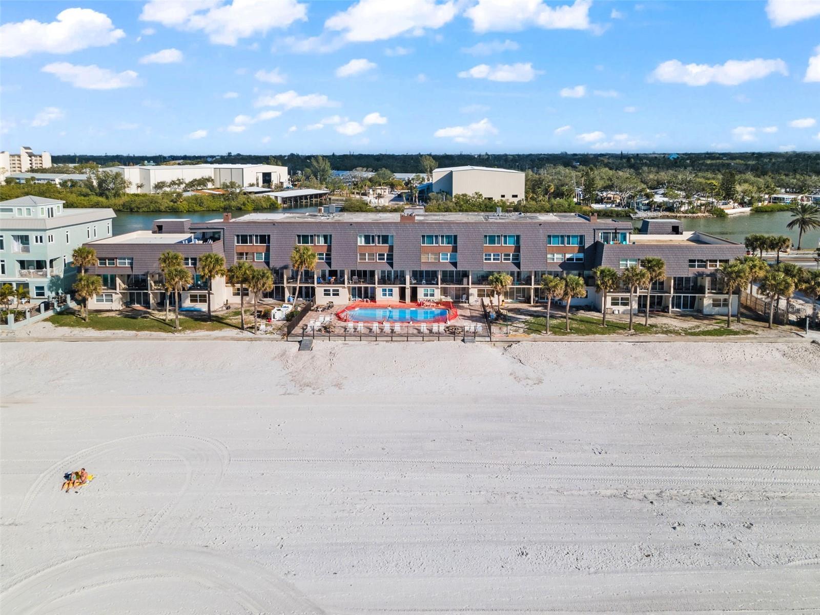 Image 27 of 31 For 60 Gulf Boulevard 402