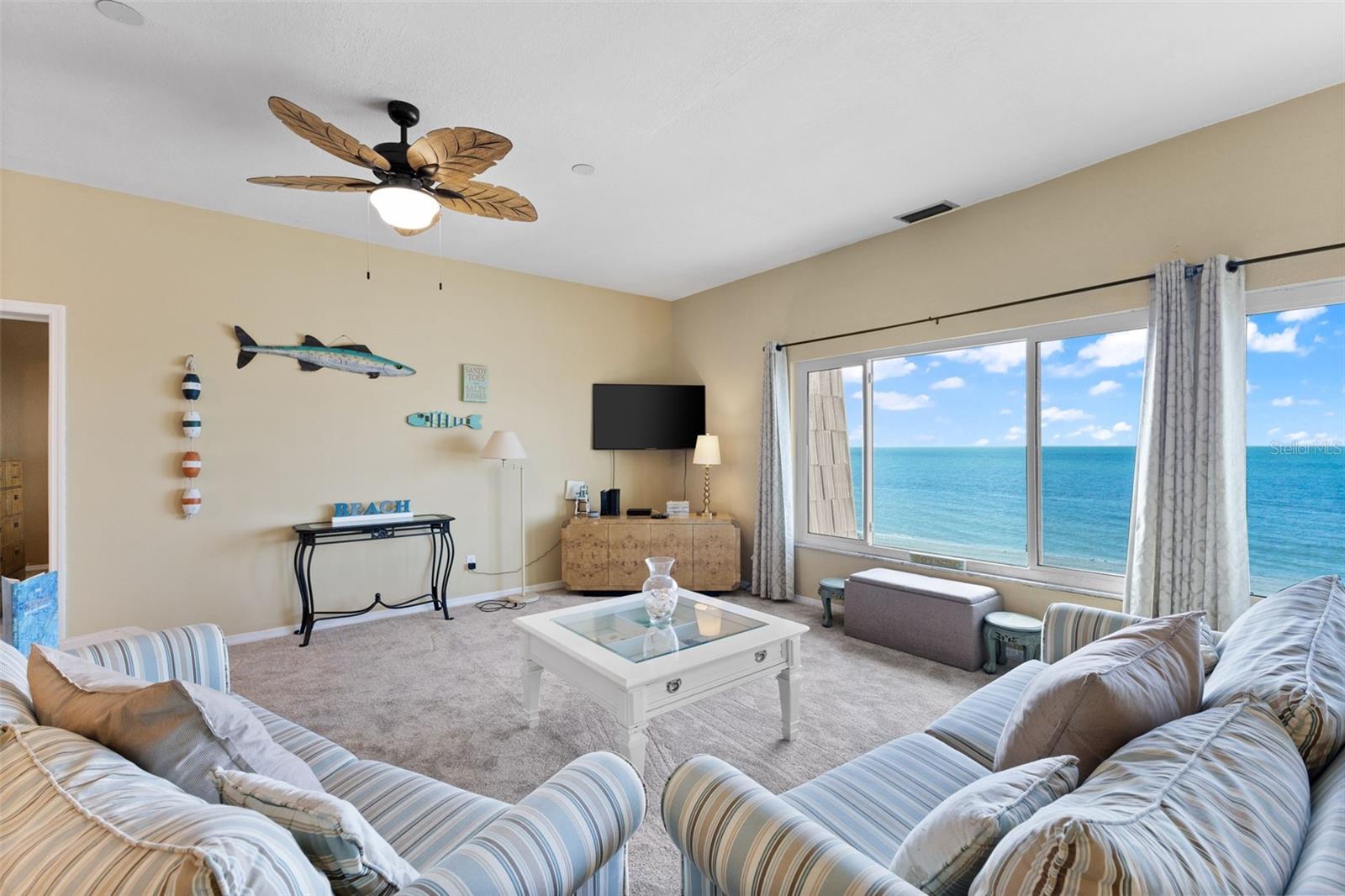 Image 4 of 31 For 60 Gulf Boulevard 402