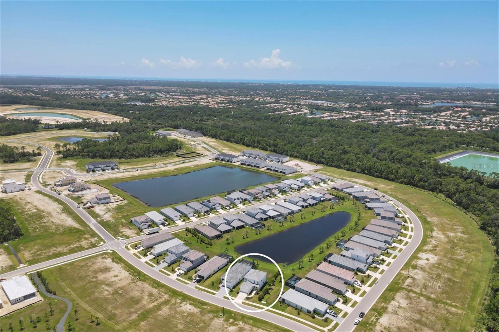 Image 22 of 58 For 9924 Crystal Isles Circle