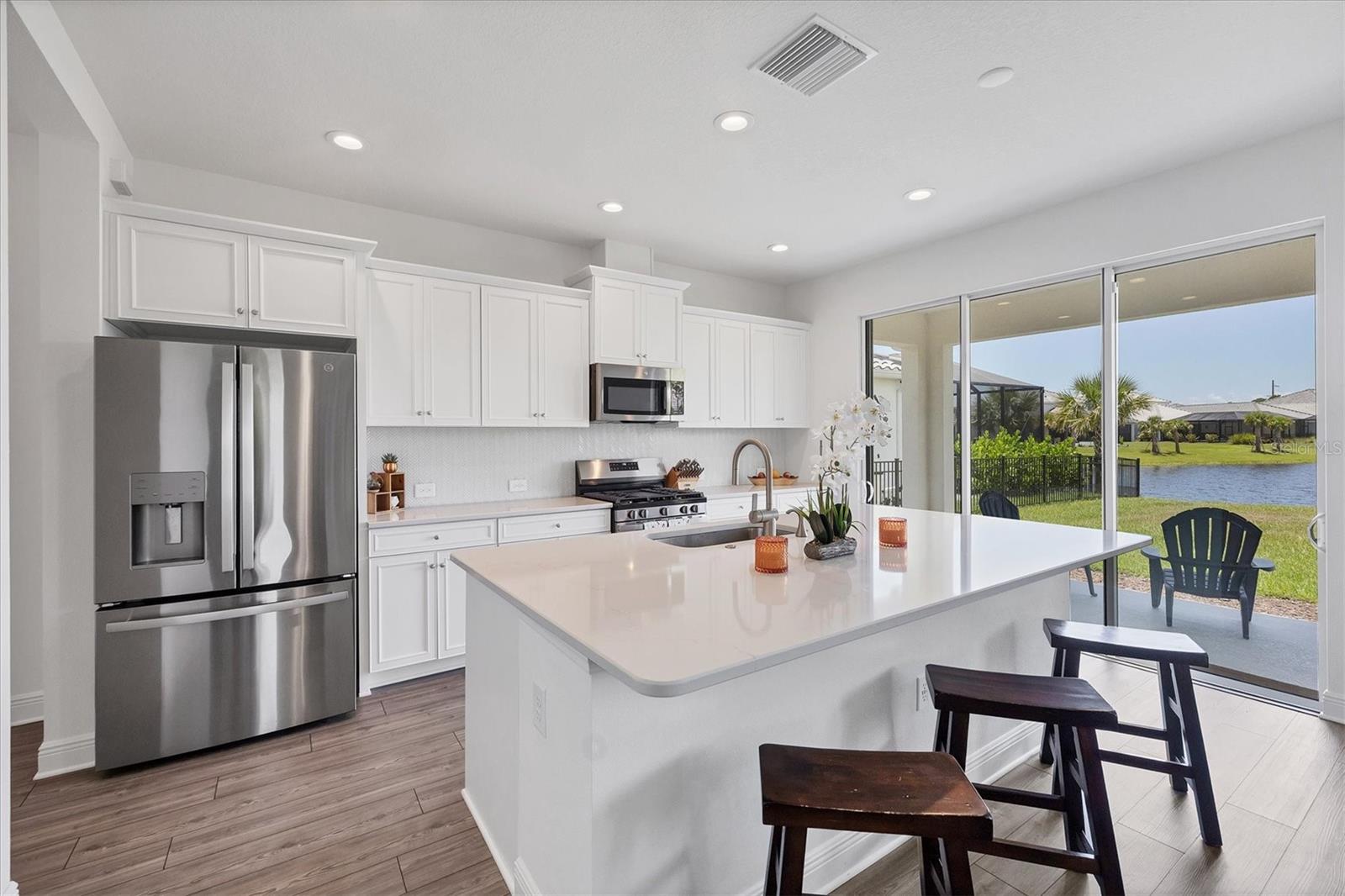Image 3 of 58 For 9924 Crystal Isles Circle