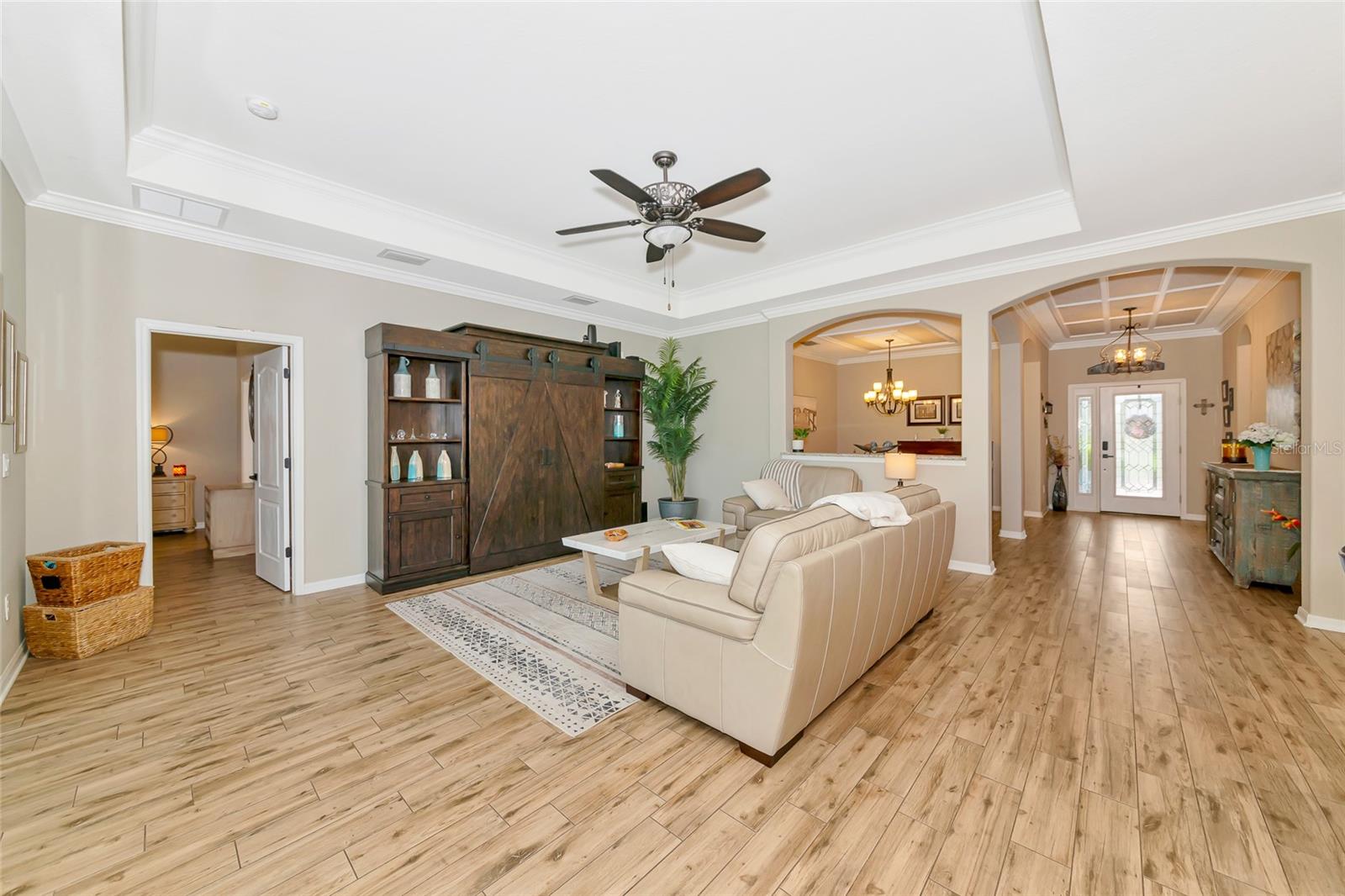 Image 11 of 76 For 2938 Desert Plain Cove