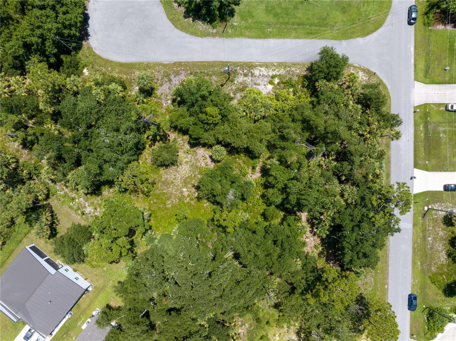 Image 13 of 17 For  Pomona Ct  