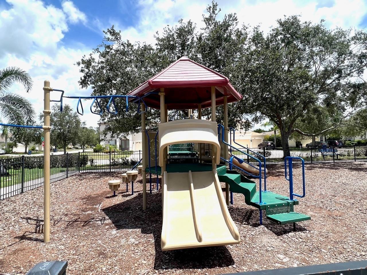 Image 17 of 18 For 6156 42nd Street Circle