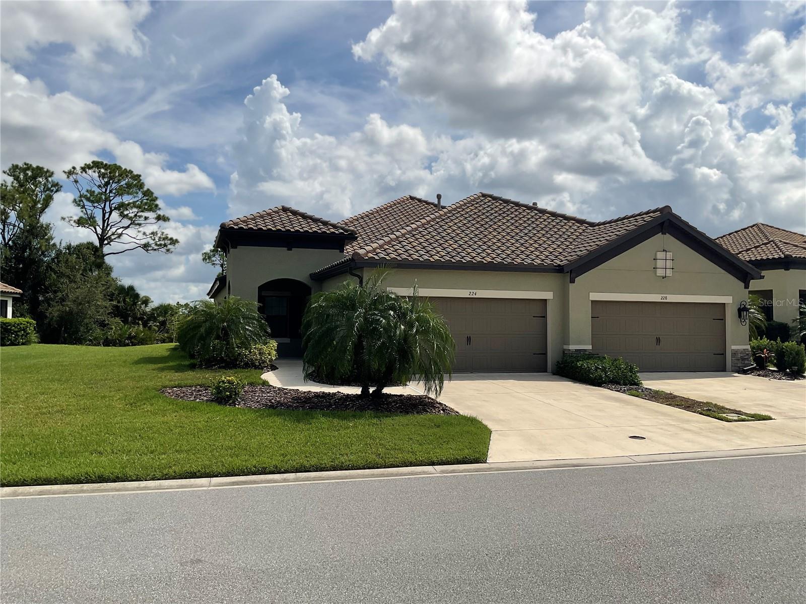Details for 224 Sarezzo  , NOKOMIS, FL 34275