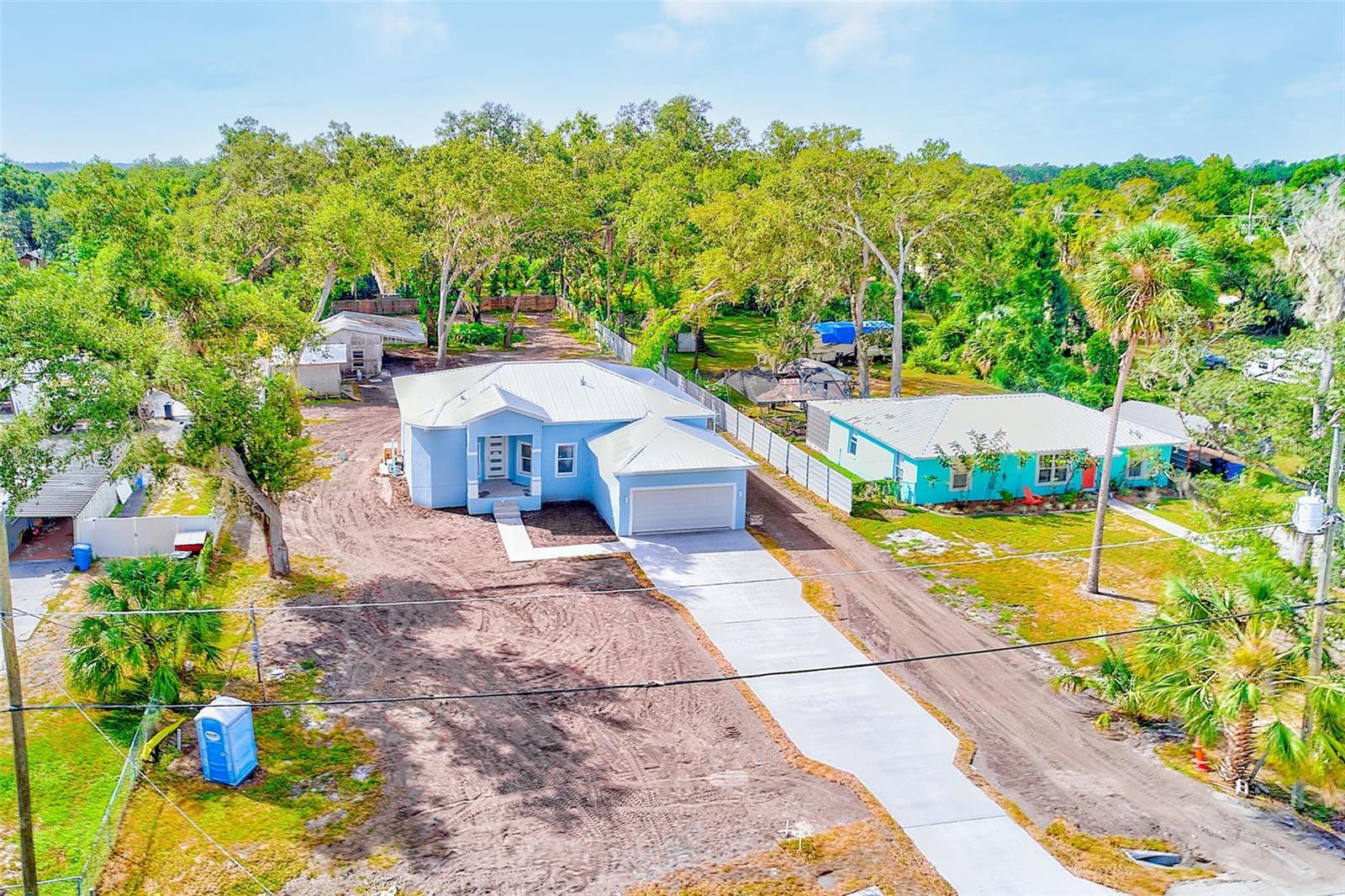 Listing photo id 12 for 11111 Hackney Drive