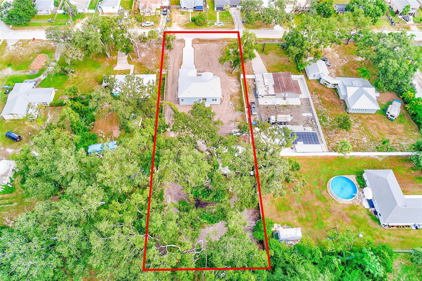 Listing photo id 18 for 11111 Hackney Drive