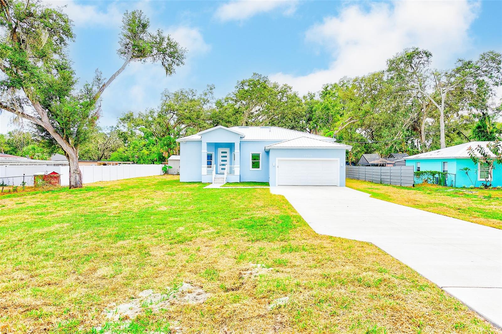 Listing photo id 27 for 11111 Hackney Drive