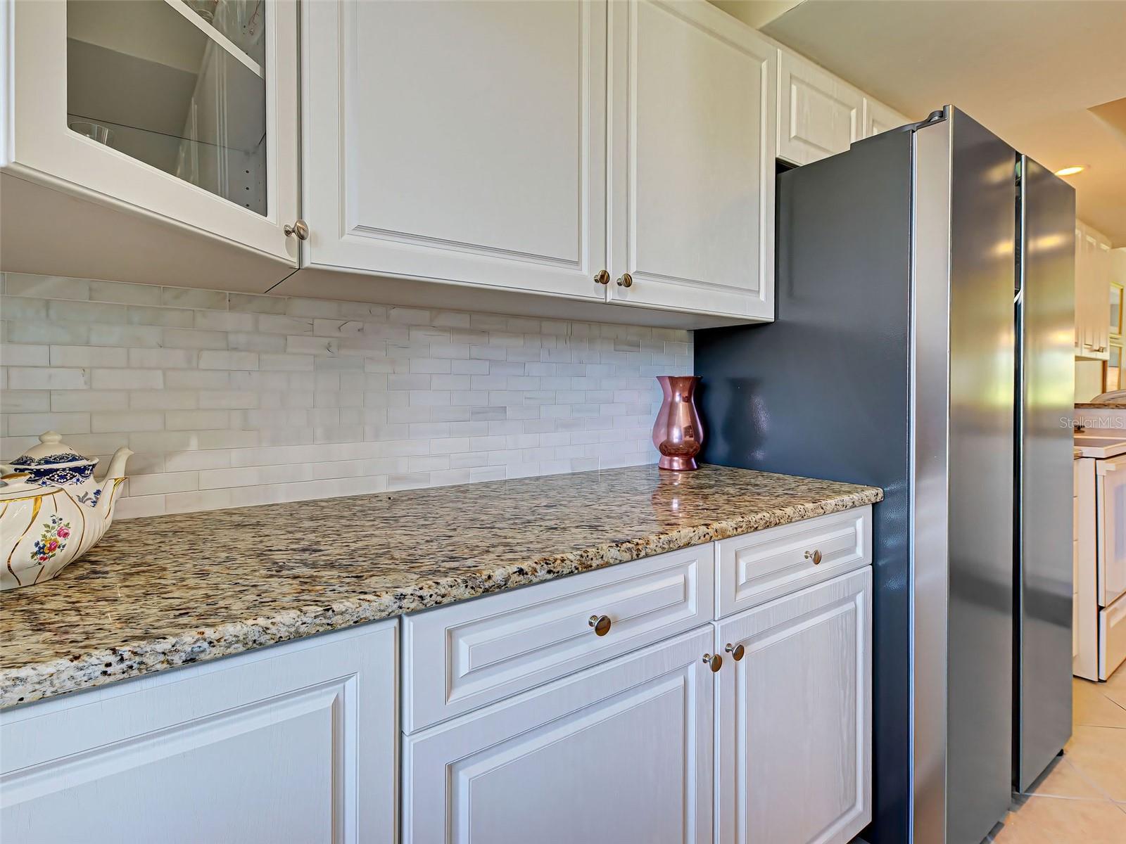 Image 17 of 64 For 6800 Placida Road 172