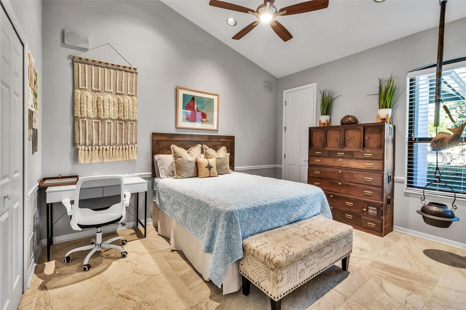 Image 33 of 56 For 8455 Woodbriar Drive