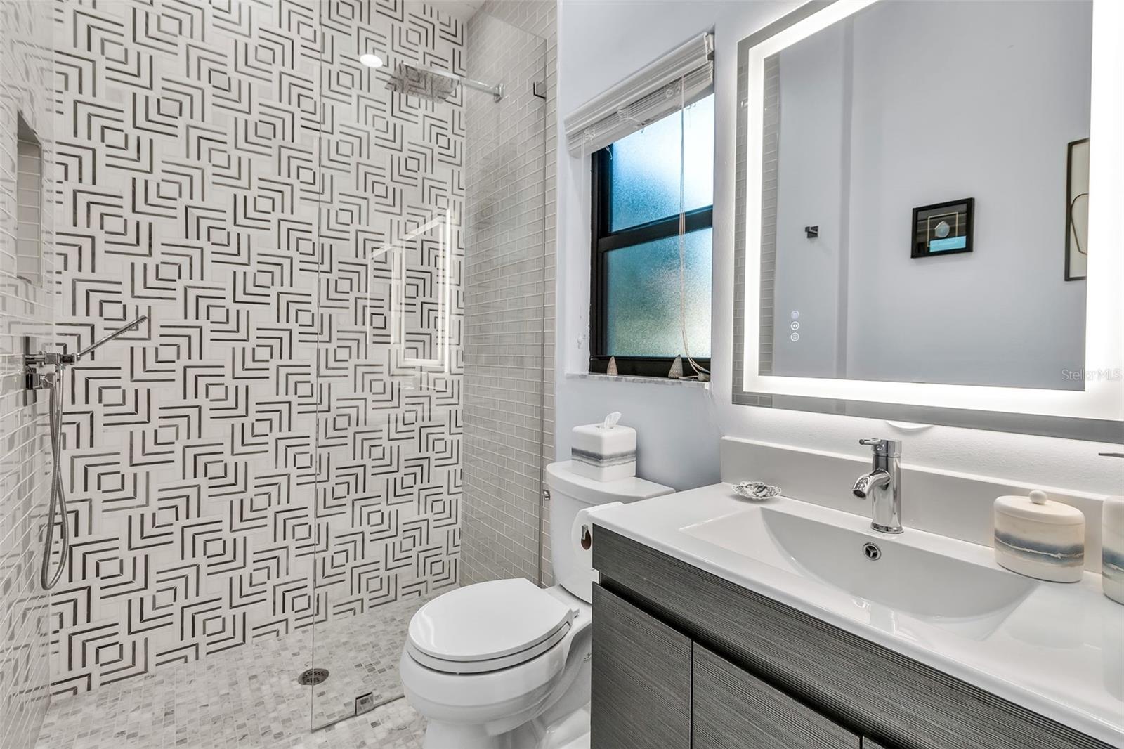 Image 35 of 56 For 8455 Woodbriar Drive
