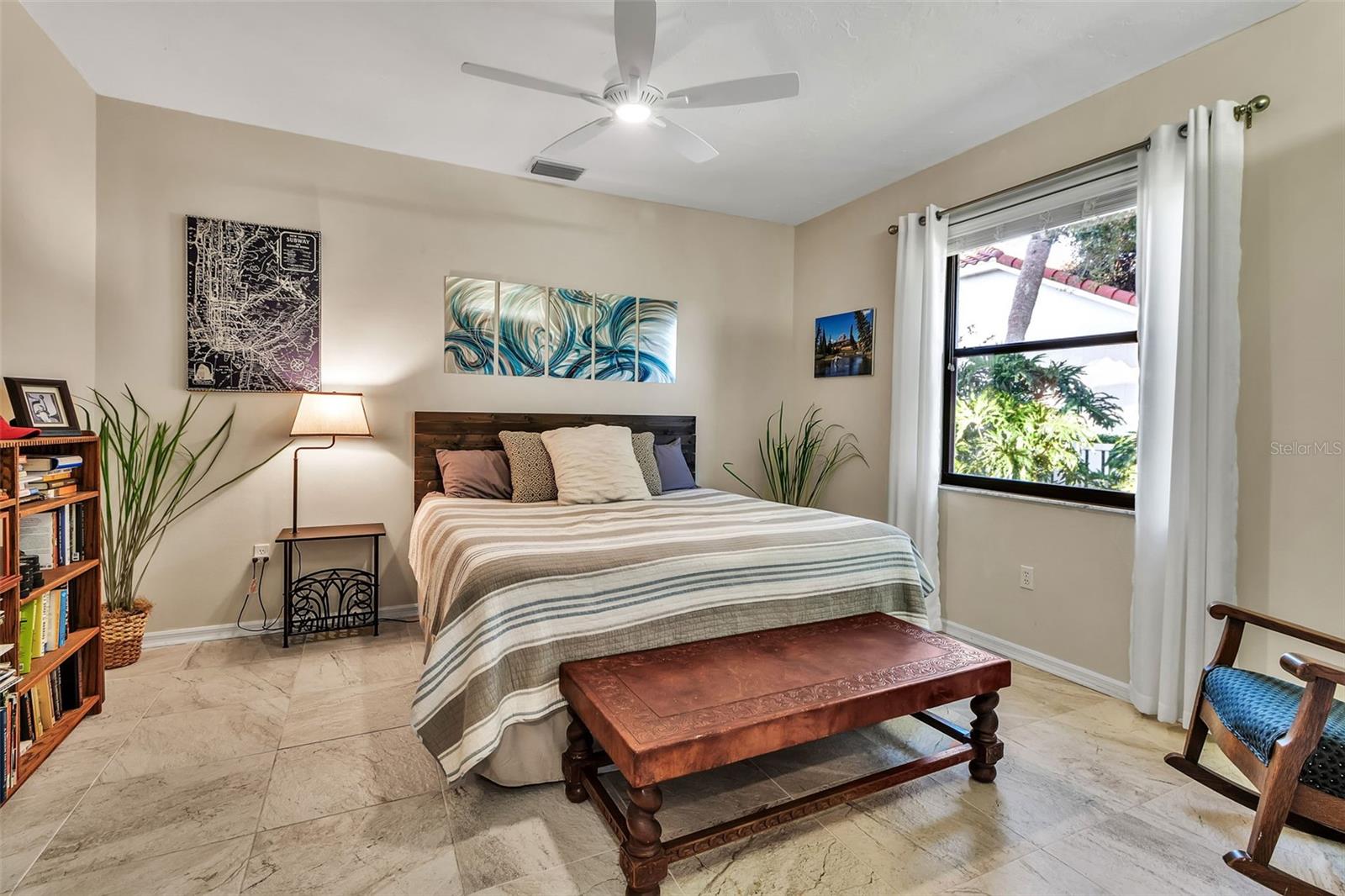 Image 37 of 56 For 8455 Woodbriar Drive