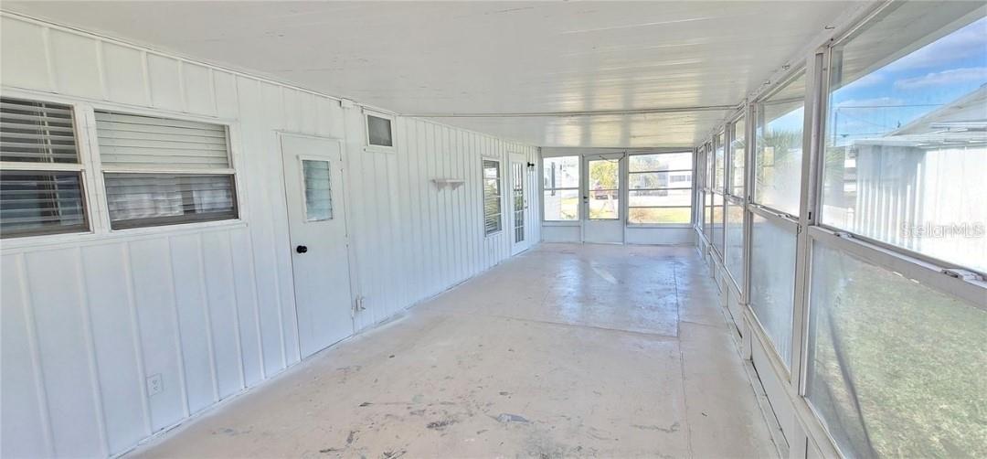 Image 10 of 10 For 321 4th Street W