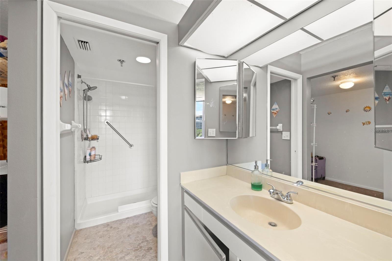 Image 10 of 13 For 4460 Fairways Boulevard 205