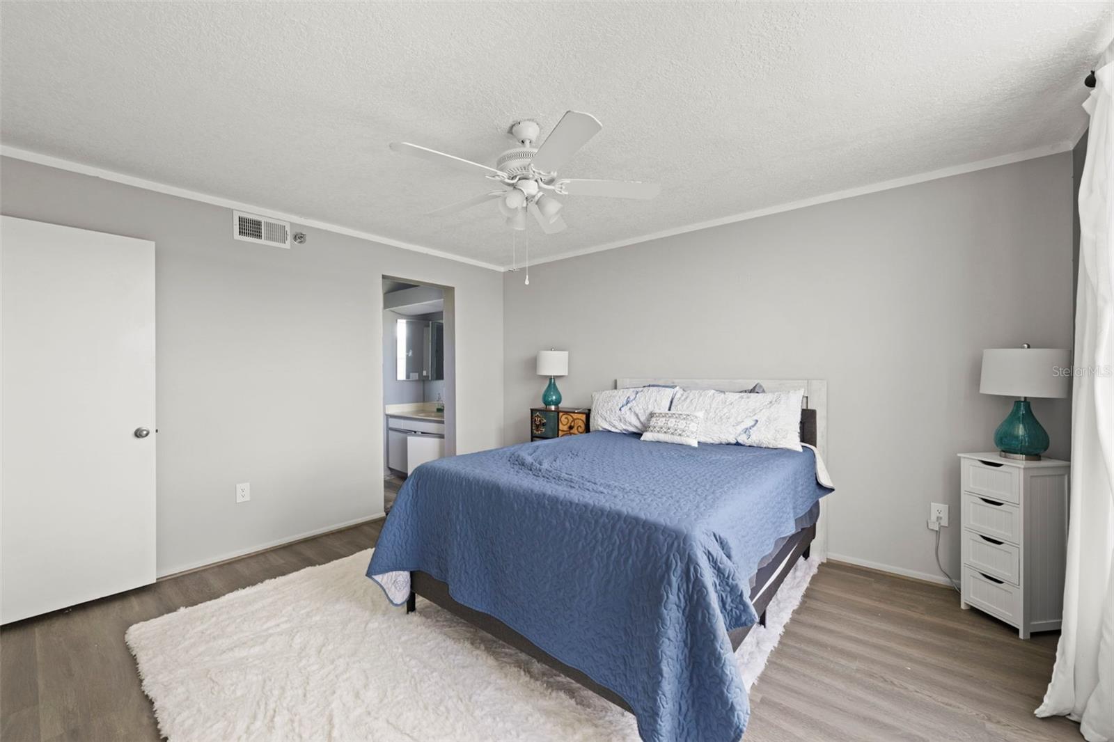 Image 9 of 13 For 4460 Fairways Boulevard 205