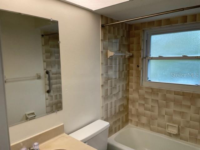 Image 11 of 13 For 609 Jefferson Avenue 609