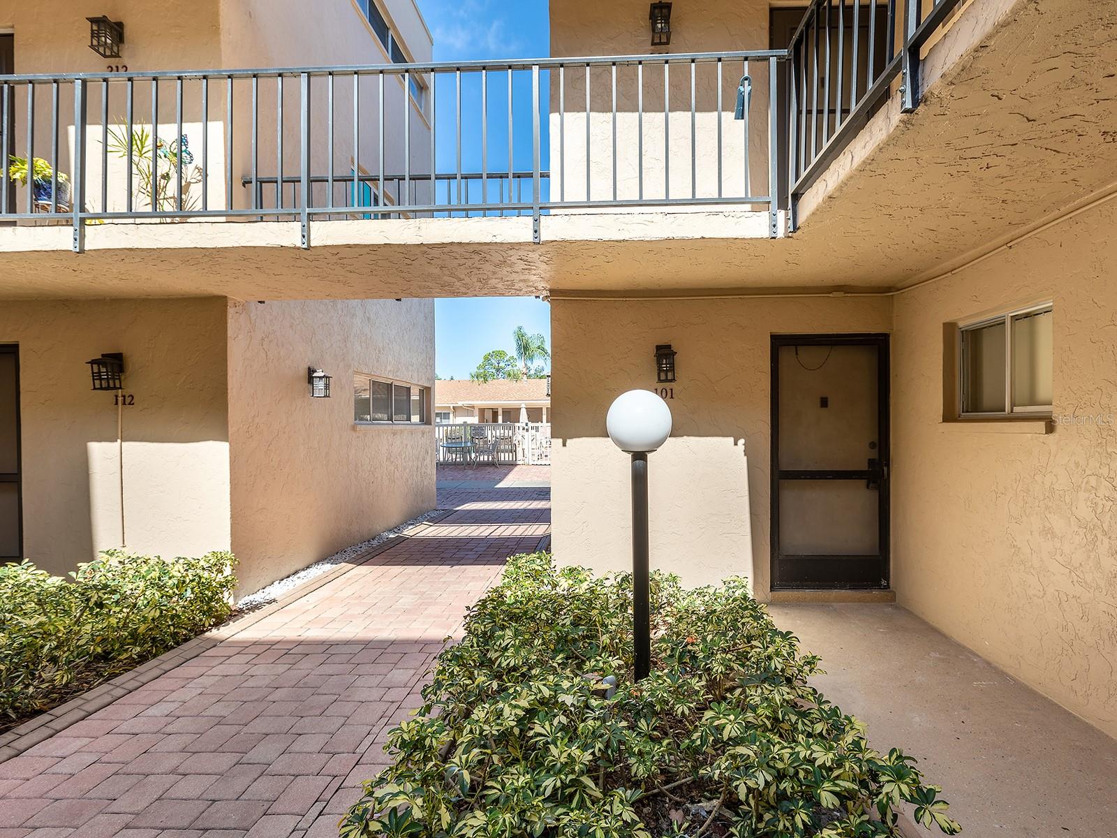 Details for 2763 Woodgate Lane 101, SARASOTA, FL 34231