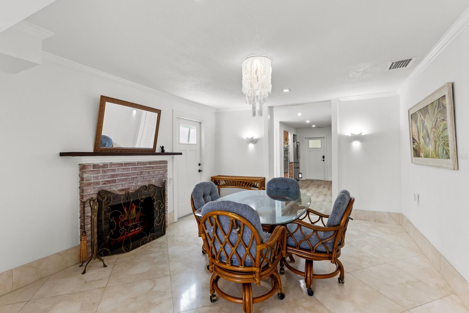 Image 13 of 56 For 1411 4th Street W