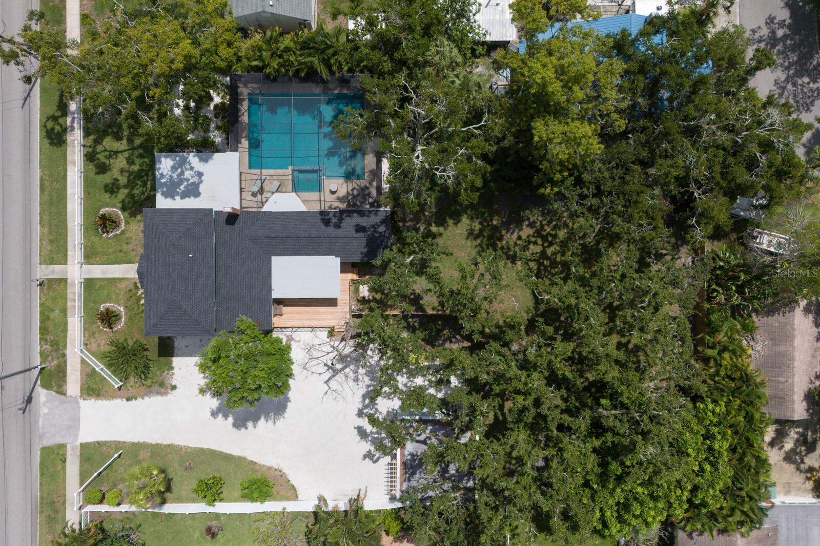 Image 5 of 56 For 1411 4th Street W