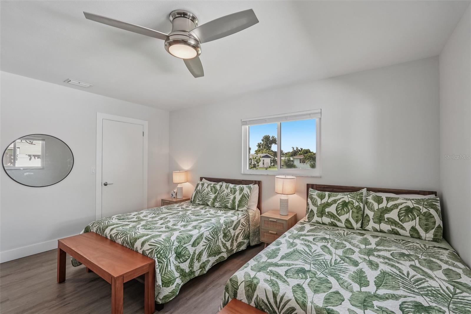 Image 13 of 28 For 1302 Mango Avenue