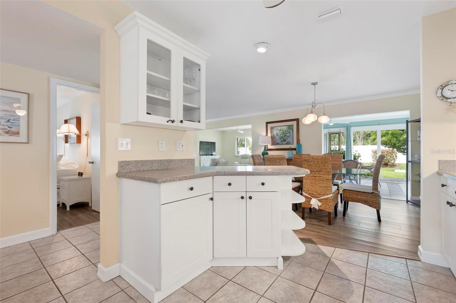 Image 10 of 42 For 5457 Riverbluff Circle V48