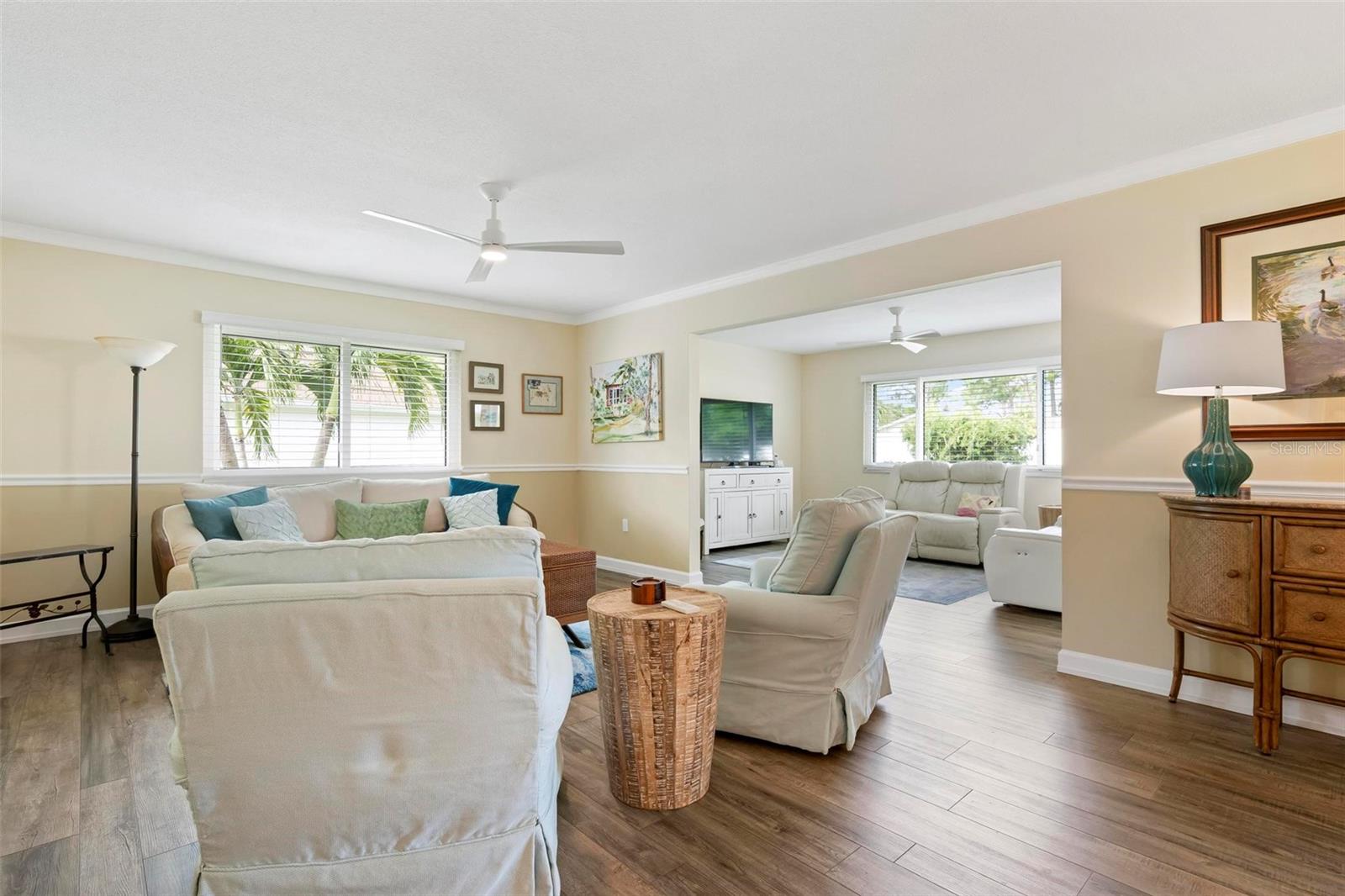 Image 12 of 42 For 5457 Riverbluff Circle V48