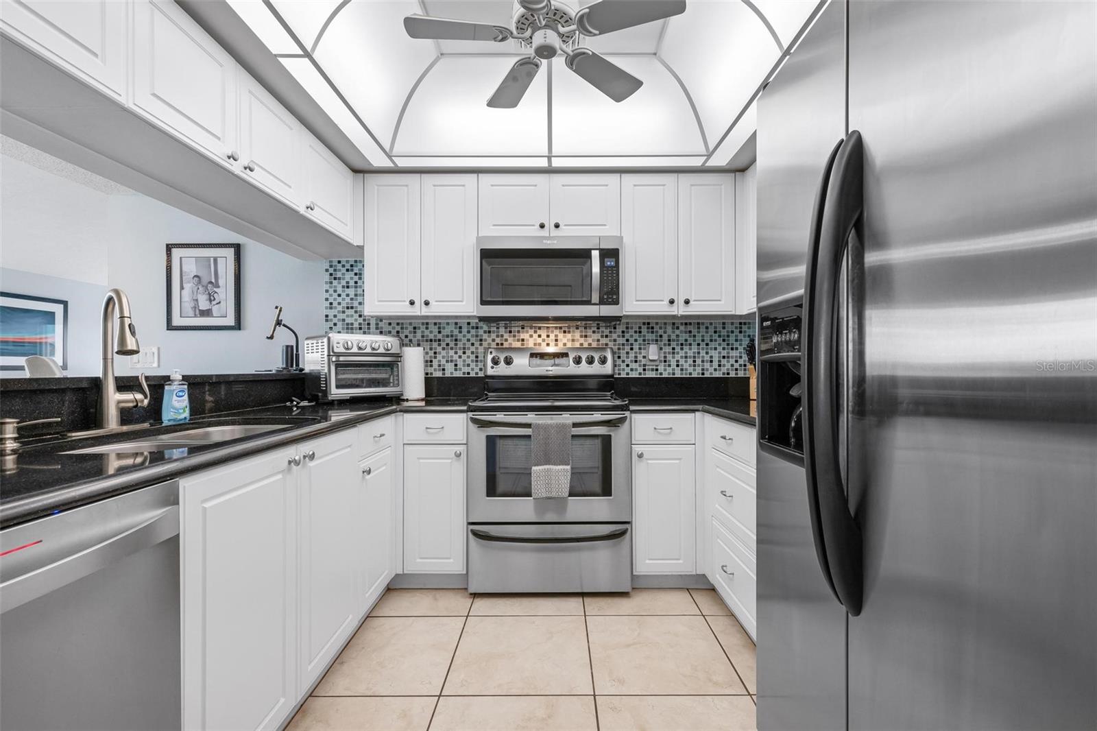 Image 18 of 55 For 1103 Edgewater Circle 1103