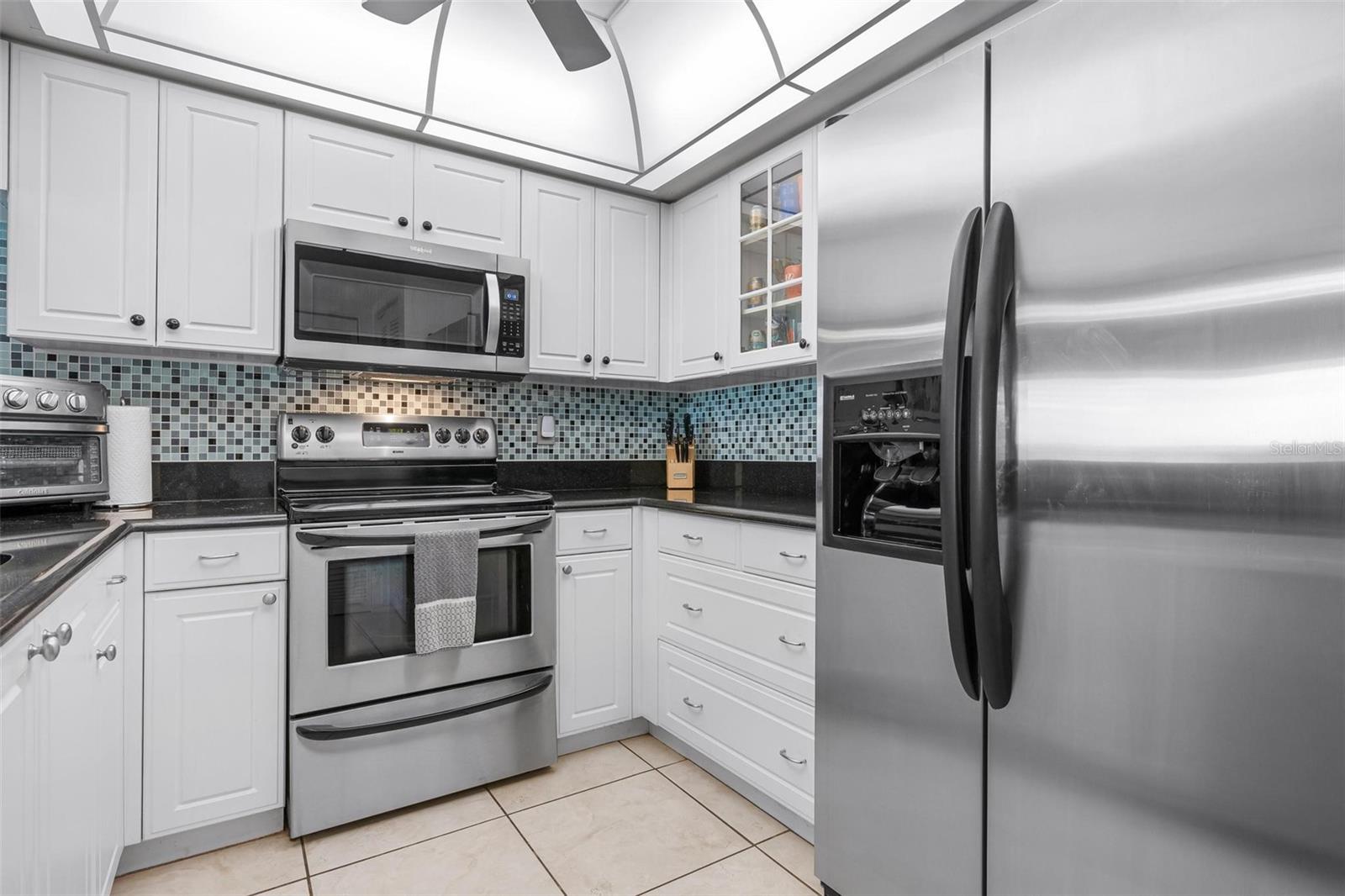 Image 19 of 55 For 1103 Edgewater Circle 1103