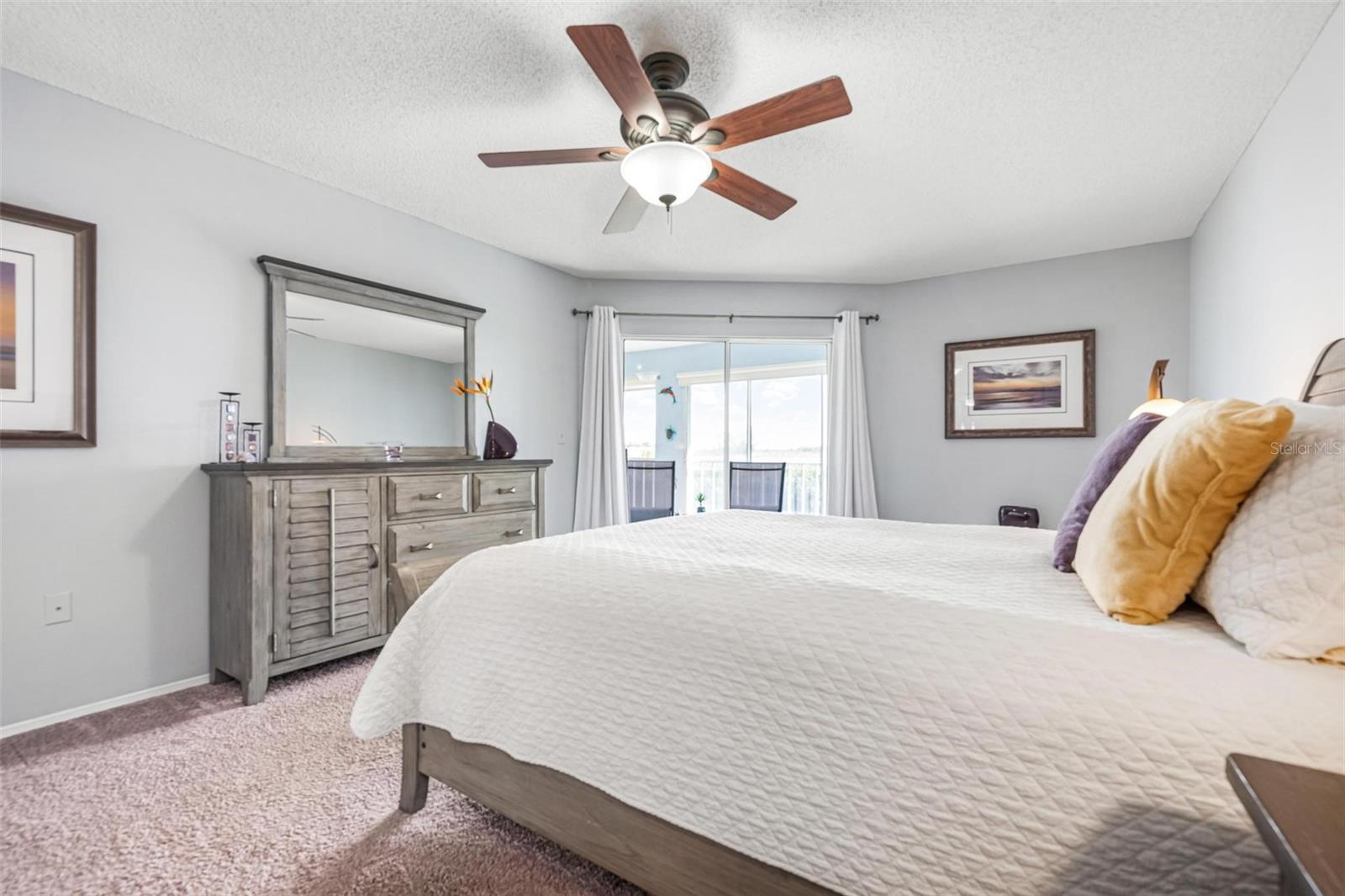 Image 22 of 55 For 1103 Edgewater Circle 1103
