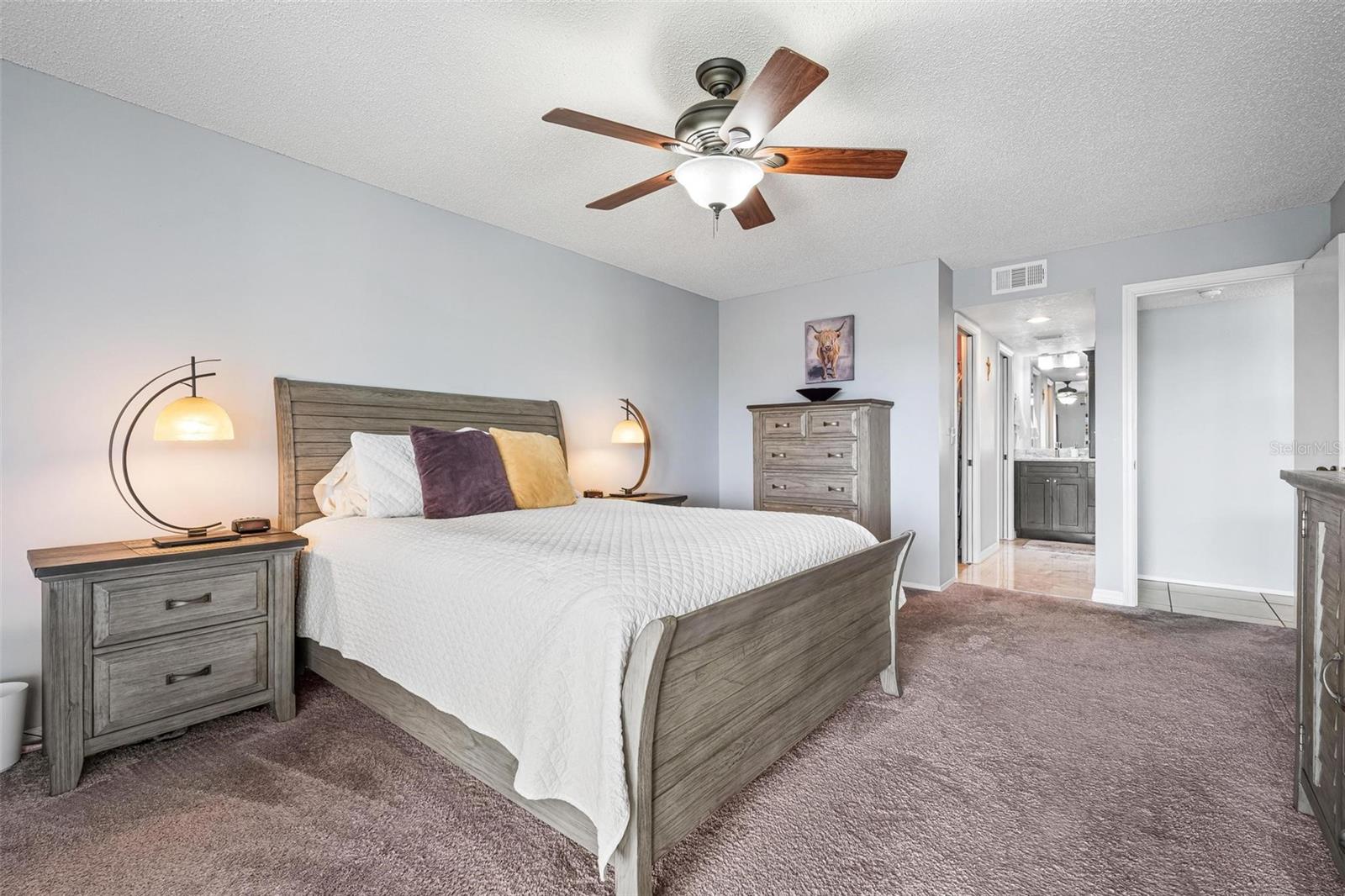 Image 23 of 55 For 1103 Edgewater Circle 1103