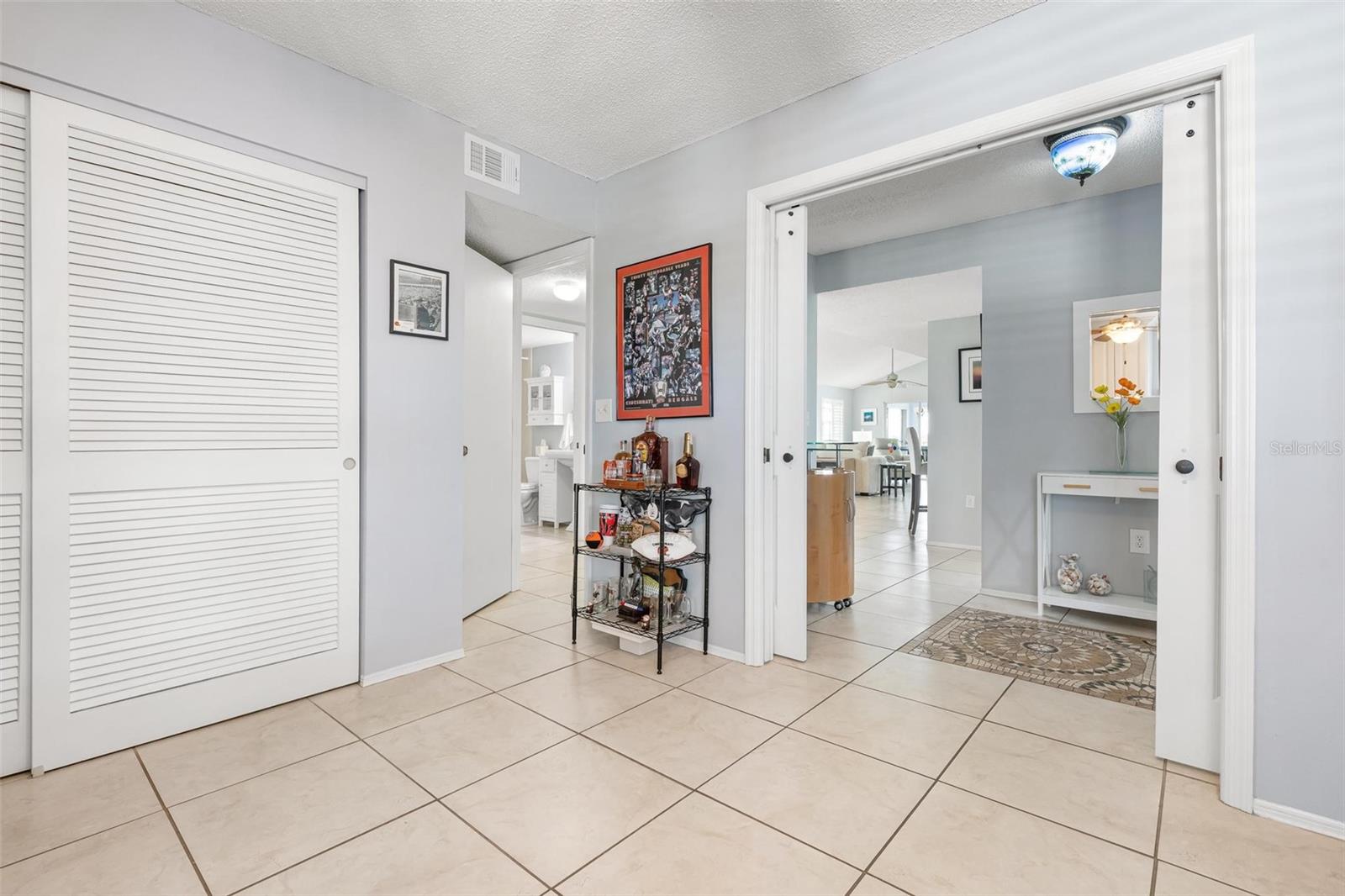 Image 31 of 55 For 1103 Edgewater Circle 1103