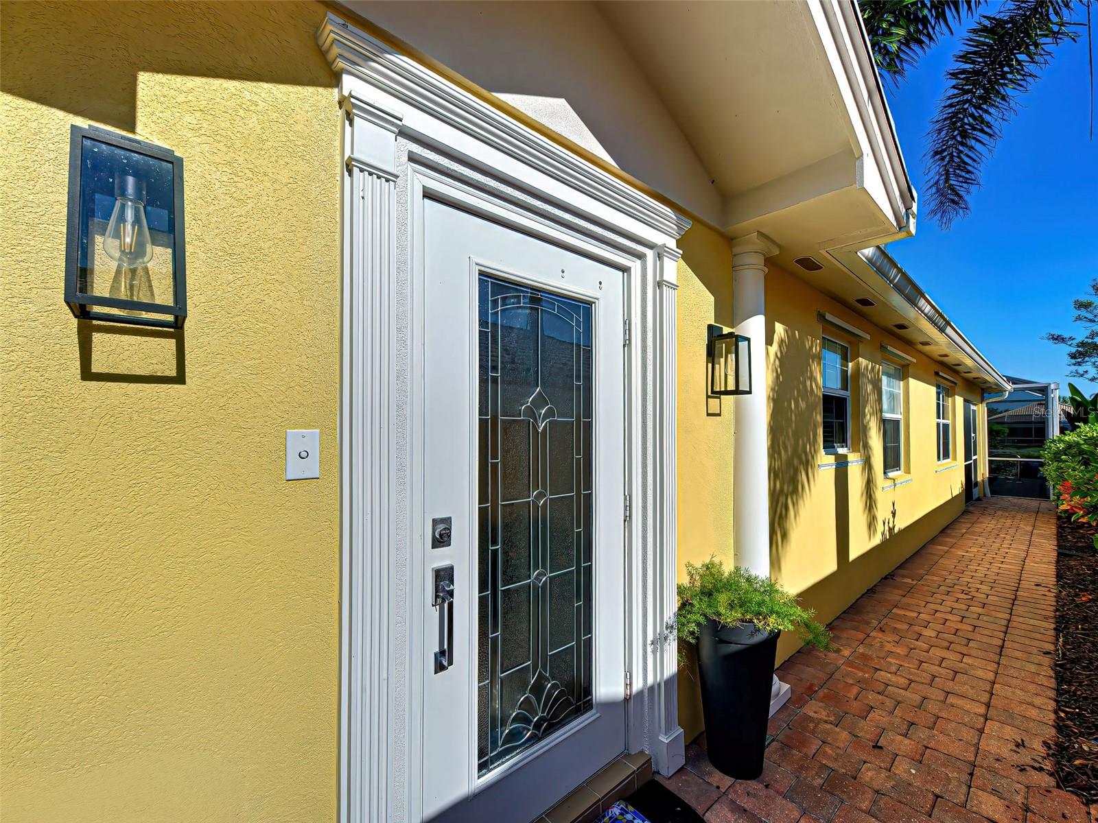 Image 2 of 67 For 13454 Dimarco Street