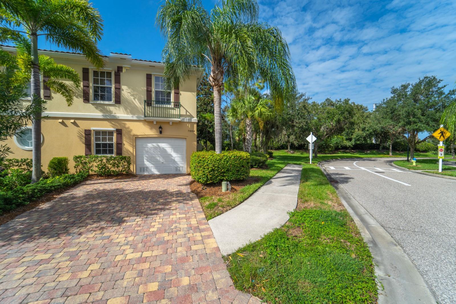 Details for 7884 Farina Court, SARASOTA, FL 34238