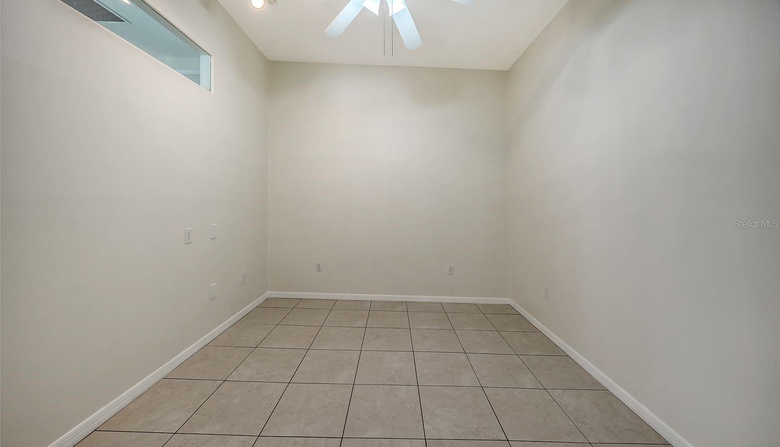 Image 18 of 32 For 2558 Waterview Court