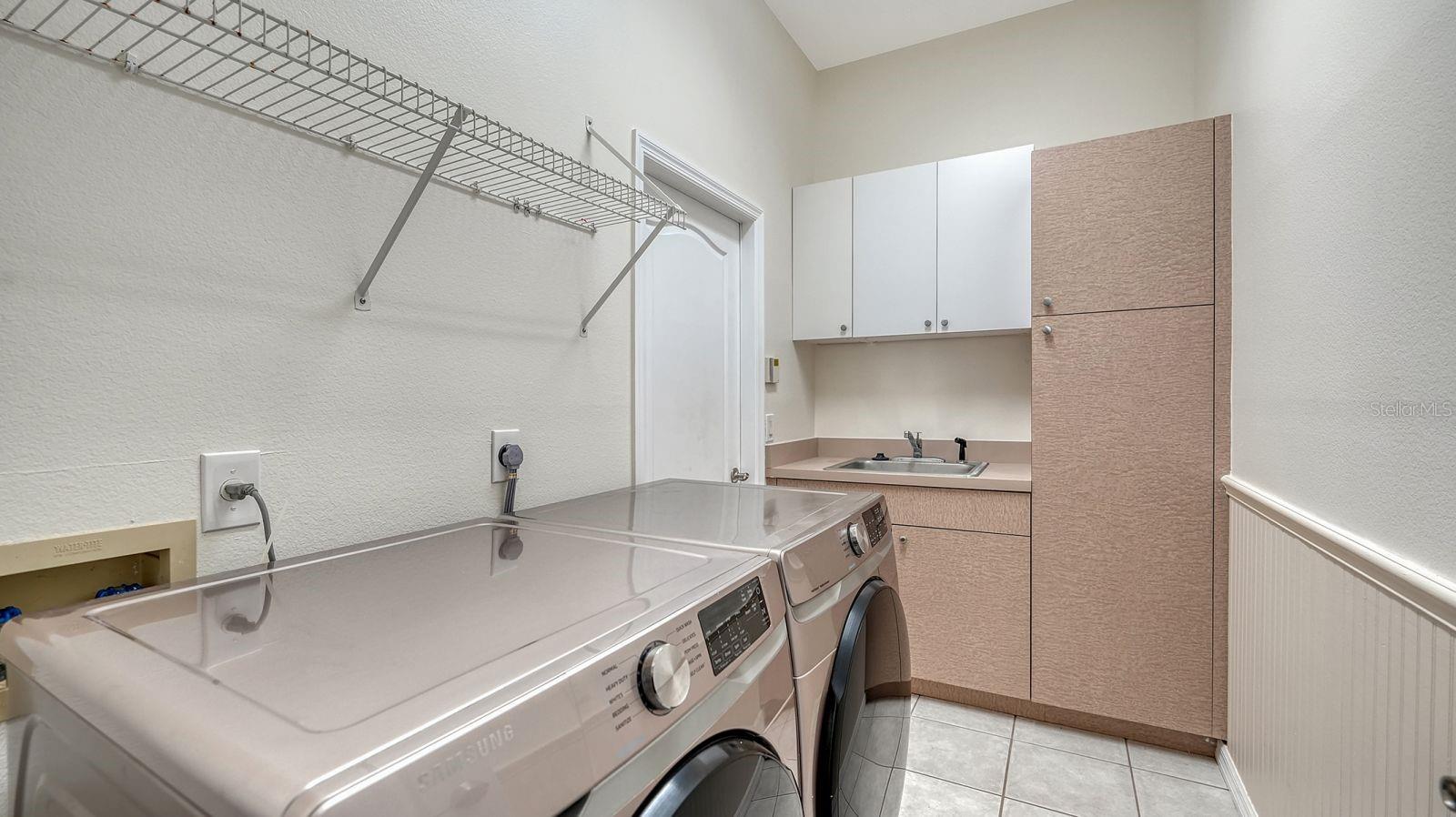 Image 23 of 32 For 2558 Waterview Court