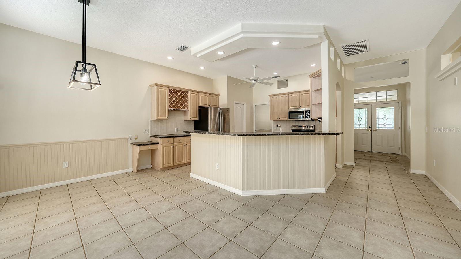 Image 5 of 32 For 2558 Waterview Court