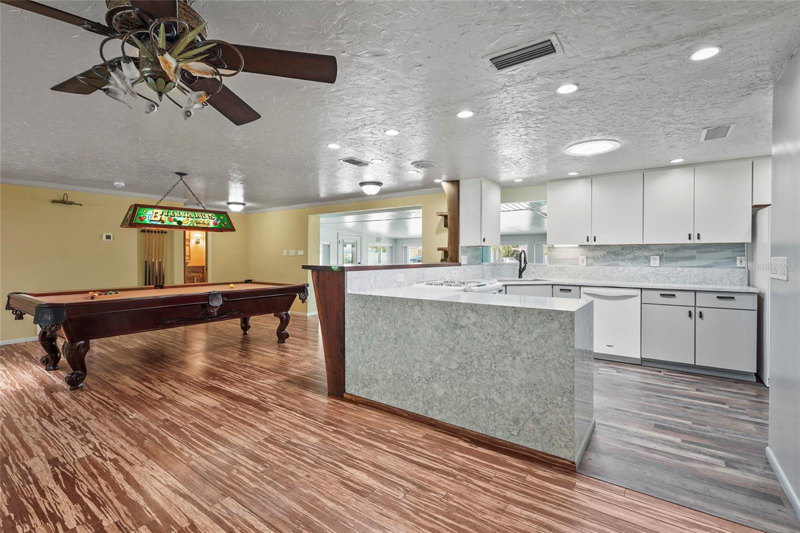 Image 17 of 67 For 2521 Clipper Ship Way