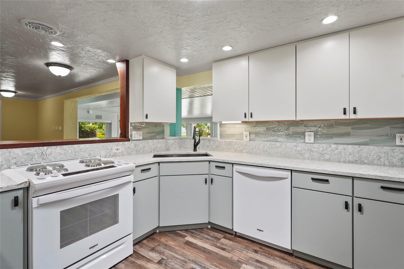Image 20 of 67 For 2521 Clipper Ship Way
