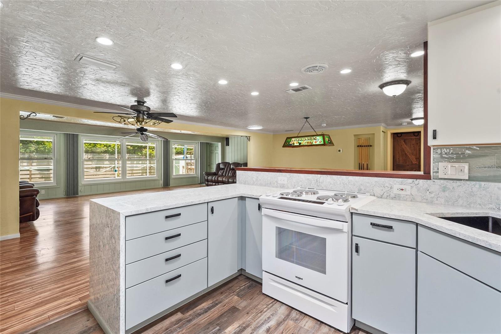 Image 22 of 67 For 2521 Clipper Ship Way
