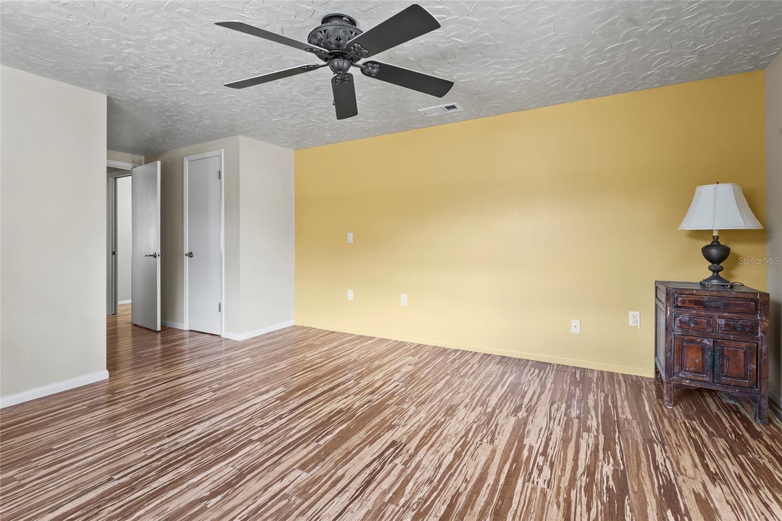 Image 27 of 67 For 2521 Clipper Ship Way