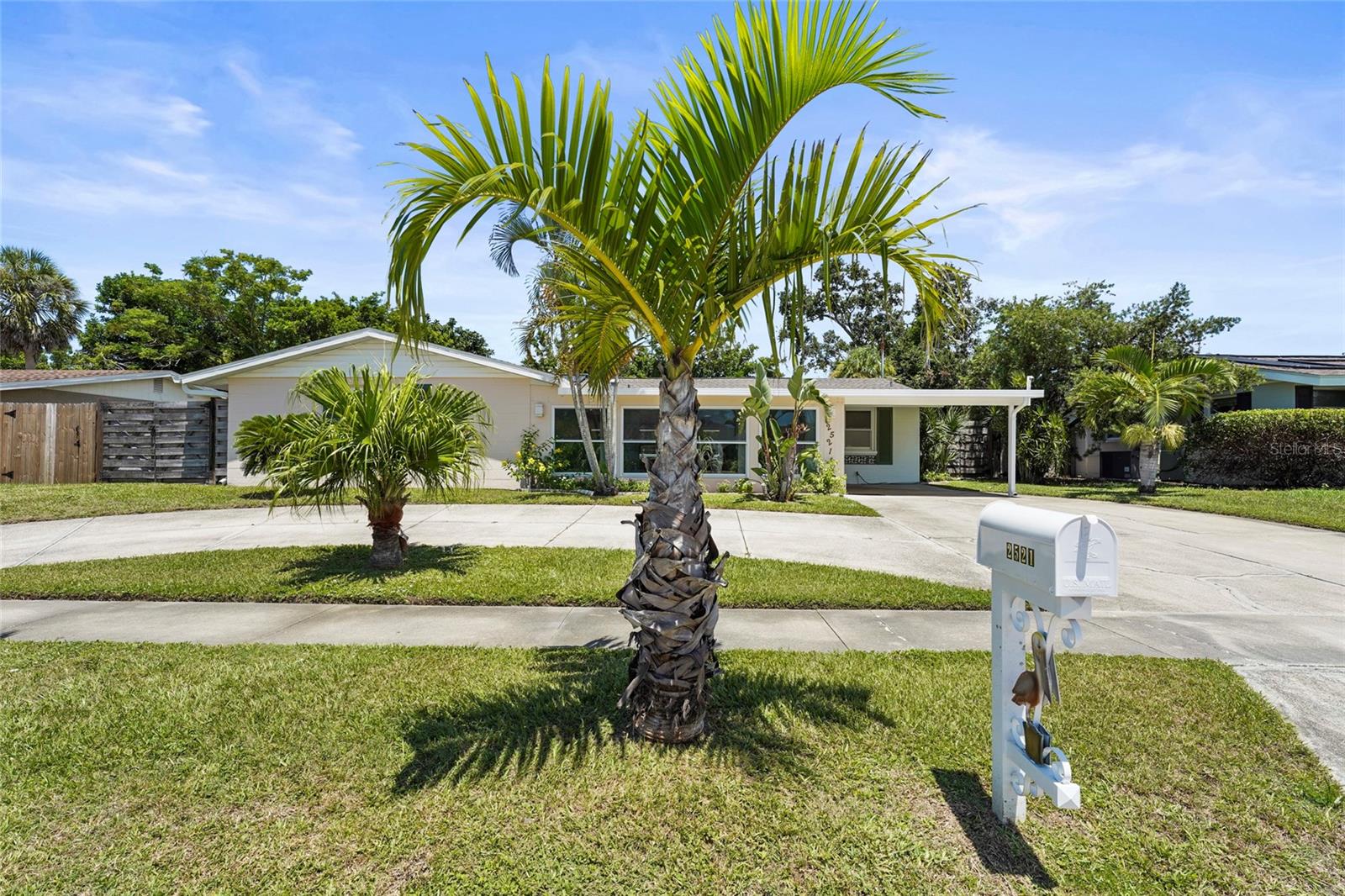 Image 3 of 67 For 2521 Clipper Ship Way