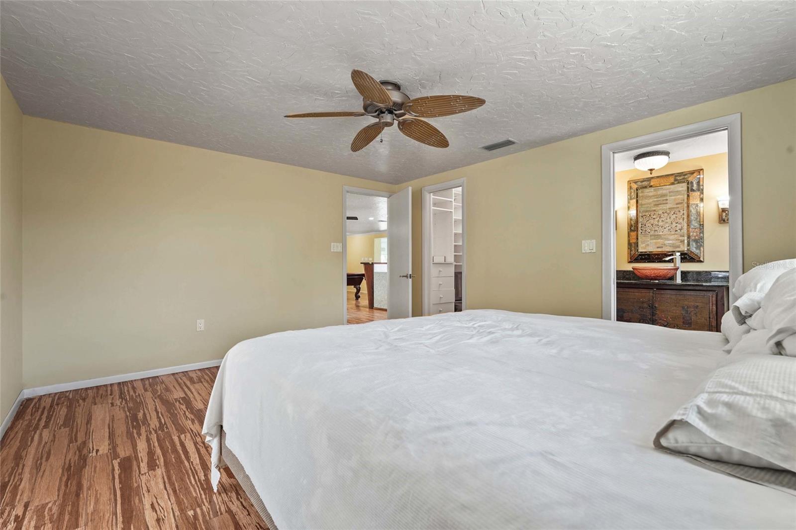 Image 39 of 67 For 2521 Clipper Ship Way