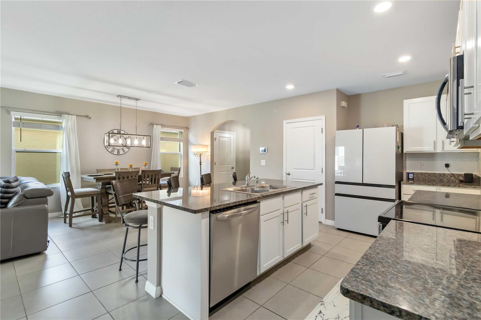 Image 11 of 43 For 5904 Silver Sage Way