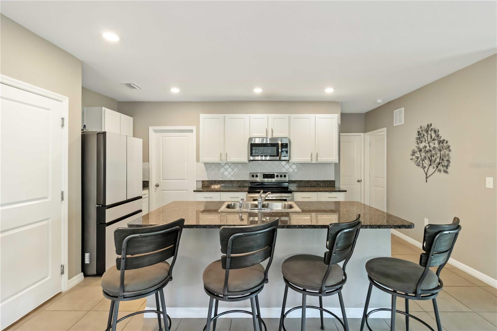 Image 16 of 43 For 5904 Silver Sage Way