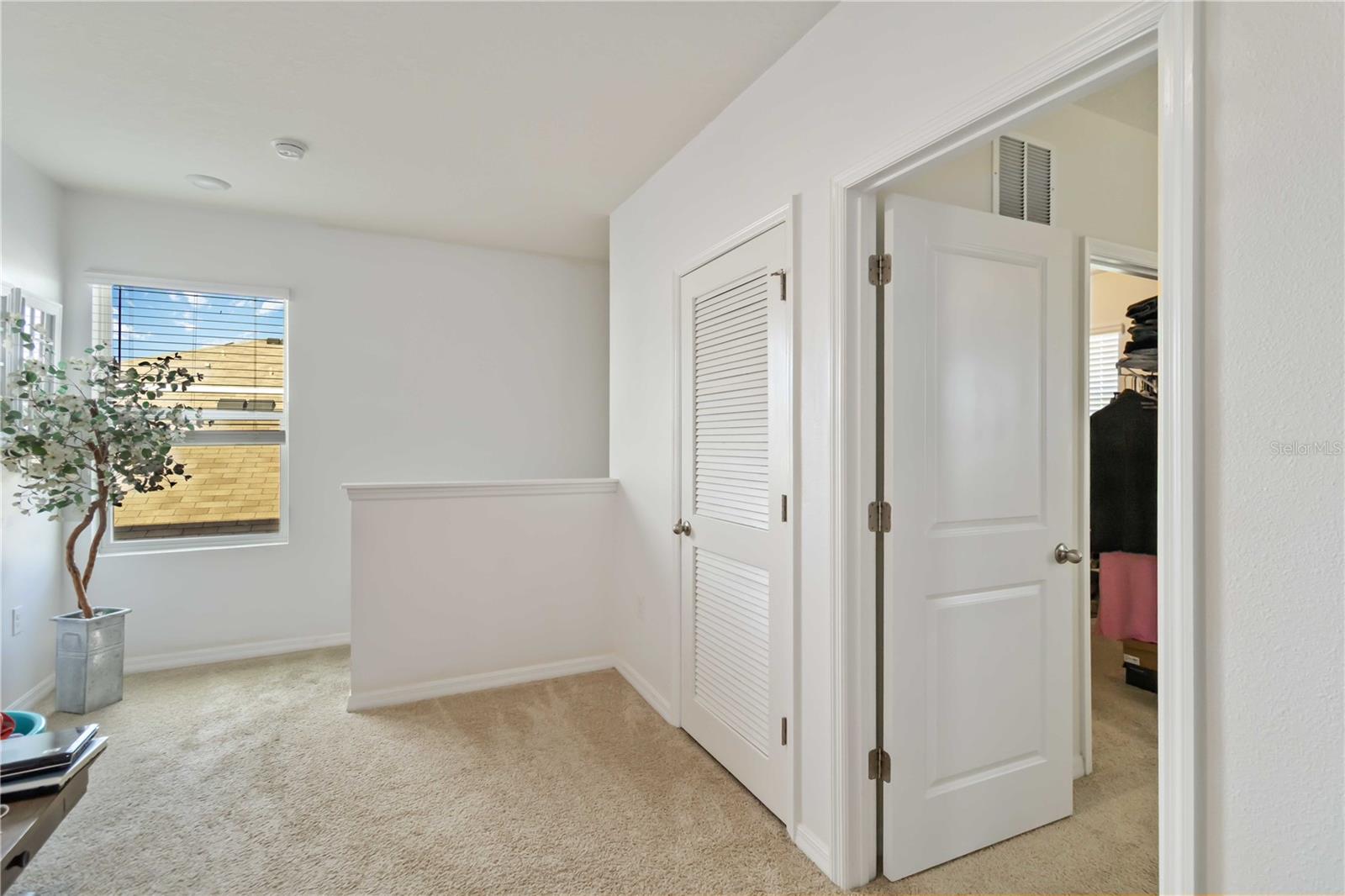 Image 21 of 43 For 5904 Silver Sage Way
